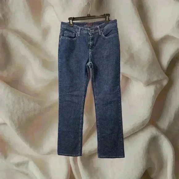 Wrangler early 2000's Relaxed Fit Dark Denim, Size 10 - Picture 2 of 4